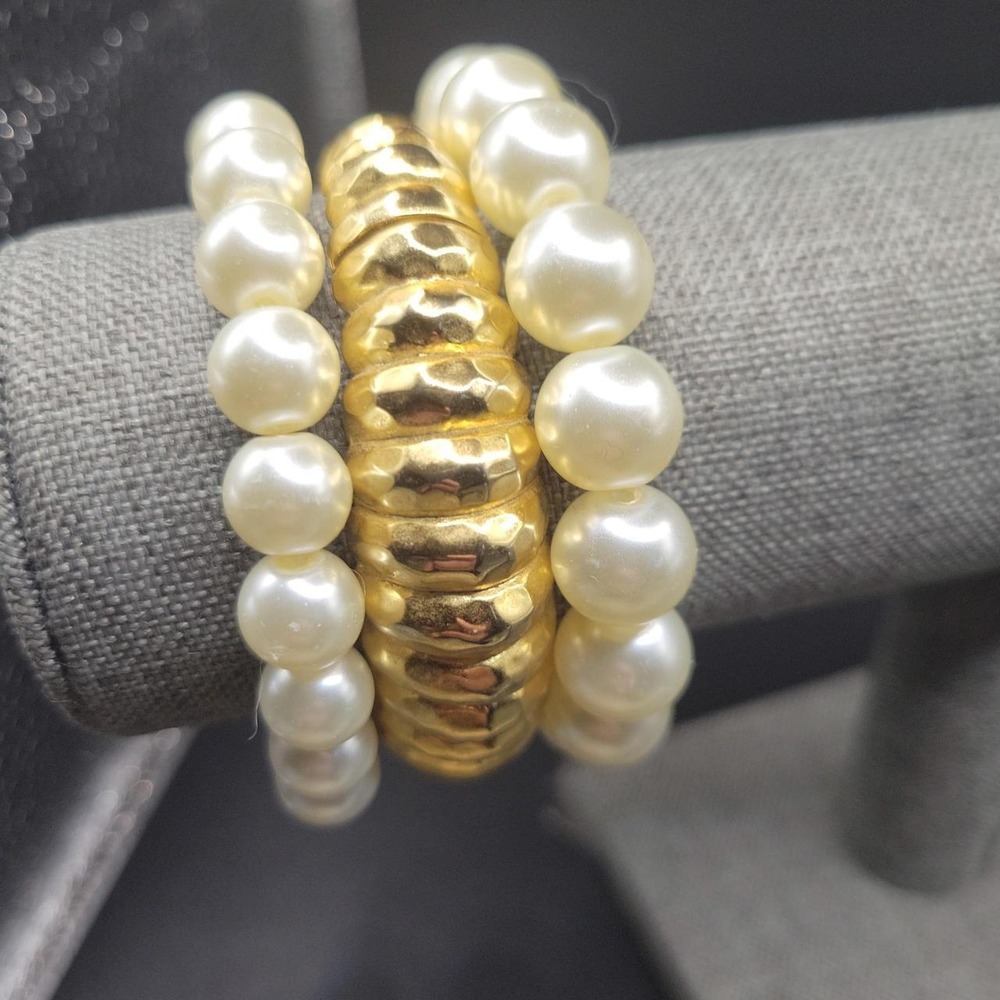 Vtg 90s Gold Tone Ribbed Clamper Faux Pearl Bracelet Set 3 6.5-6.75 Old Money